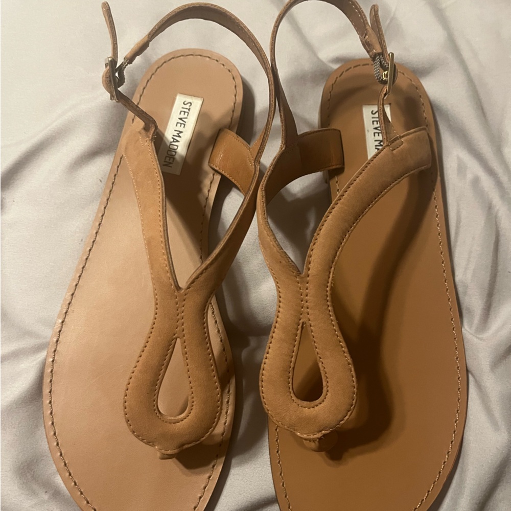 Steve Madden Flat Nude Sandals